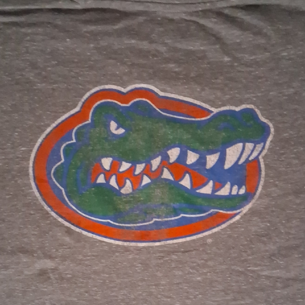 Gray T-Shirt with Florida Gator's Logo